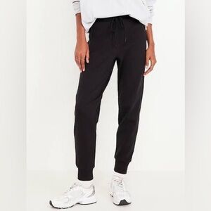 Old Navy Dynamic Fleece Cuffed Joggers, Black Jack - Medium